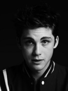 Logan Lerman : logan-lerman-1315784963.jpg