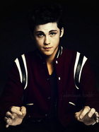 Logan Lerman : logan-lerman-1315803744.jpg