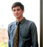 Logan Lerman : logan-lerman-1322144311.jpg