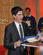 Logan Lerman : logan-lerman-1328829614.jpg