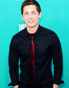 Logan Lerman : logan-lerman-1338881914.jpg