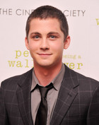 Logan Lerman : logan-lerman-1347932232.jpg