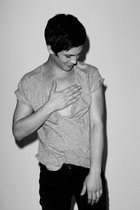 Logan Lerman : logan-lerman-1348308895.jpg