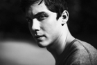 Logan Lerman : logan-lerman-1364233525.jpg