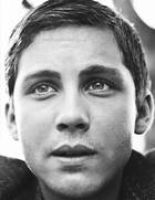 Logan Lerman : logan-lerman-1371229028.jpg