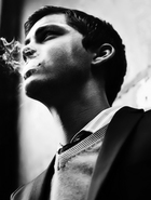 Logan Lerman : logan-lerman-1371229036.jpg