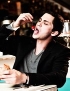 Logan Lerman : logan-lerman-1374608201.jpg