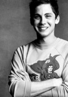 Logan Lerman : logan-lerman-1375318379.jpg