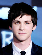 Logan Lerman : logan-lerman-1375318424.jpg