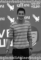 Logan Lerman : logan-lerman-1377799434.jpg