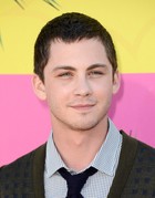 Logan Lerman : logan-lerman-1378157407.jpg