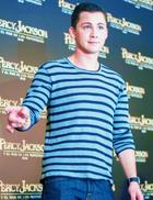 Logan Lerman : logan-lerman-1378304730.jpg