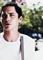 Logan Lerman : logan-lerman-1379008047.jpg