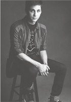 Logan Lerman : logan-lerman-1379110687.jpg