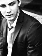 Logan Lerman : logan-lerman-1379615039.jpg