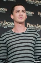 Logan Lerman : logan-lerman-1379615077.jpg