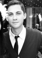 Logan Lerman : logan-lerman-1380471044.jpg