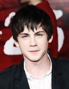 Logan Lerman : logan-lerman-1380471221.jpg