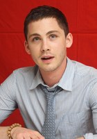 Logan Lerman : logan-lerman-1380471397.jpg