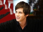 Logan Lerman : logan-lerman-1380471829.jpg