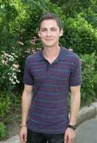 Logan Lerman : logan-lerman-1380471971.jpg