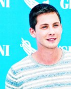 Logan Lerman : logan-lerman-1382824159.jpg