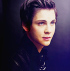 Logan Lerman : logan-lerman-1383503916.jpg