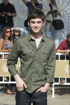 Logan Lerman : logan-lerman-1383850243.jpg