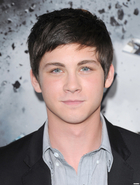 Logan Lerman : logan-lerman-1383850388.jpg