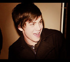 Logan Lerman : logan-lerman-1384196533.jpg