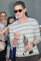 Logan Lerman : logan-lerman-1384285016.jpg