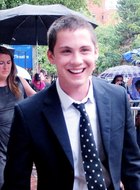 Logan Lerman : logan-lerman-1384812374.jpg