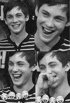 Logan Lerman : logan-lerman-1385099989.jpg
