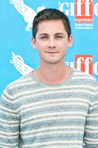 Logan Lerman : logan-lerman-1386607129.jpg