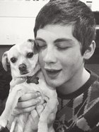 Logan Lerman : logan-lerman-1387070549.jpg