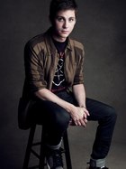 Logan Lerman : logan-lerman-1393863443.jpg