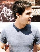 Logan Lerman : logan-lerman-1394123935.jpg