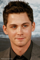 Logan Lerman : logan-lerman-1394737769.jpg