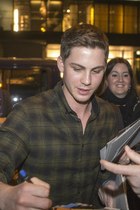 Logan Lerman : logan-lerman-1394820079.jpg