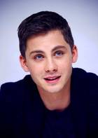 Logan Lerman : logan-lerman-1396008407.jpg