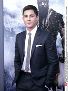 Logan Lerman : logan-lerman-1396011393.jpg