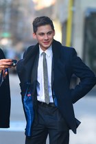 Logan Lerman : logan-lerman-1396011397.jpg