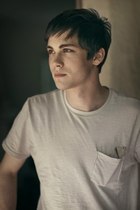 Logan Lerman : logan-lerman-1399831428.jpg