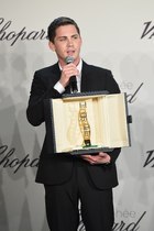 Logan Lerman : logan-lerman-1400265485.jpg