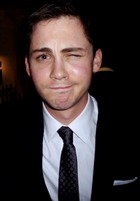 Logan Lerman : logan-lerman-1401291610.jpg