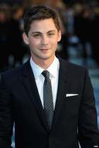 Logan Lerman : logan-lerman-1401551195.jpg