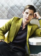 Logan Lerman : logan-lerman-1402406383.jpg