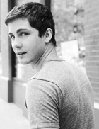 Logan Lerman : logan-lerman-1405661752.jpg