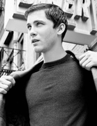 Logan Lerman : logan-lerman-1405661757.jpg