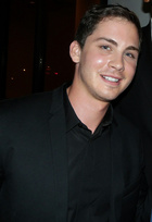 Logan Lerman : logan-lerman-1408224354.jpg